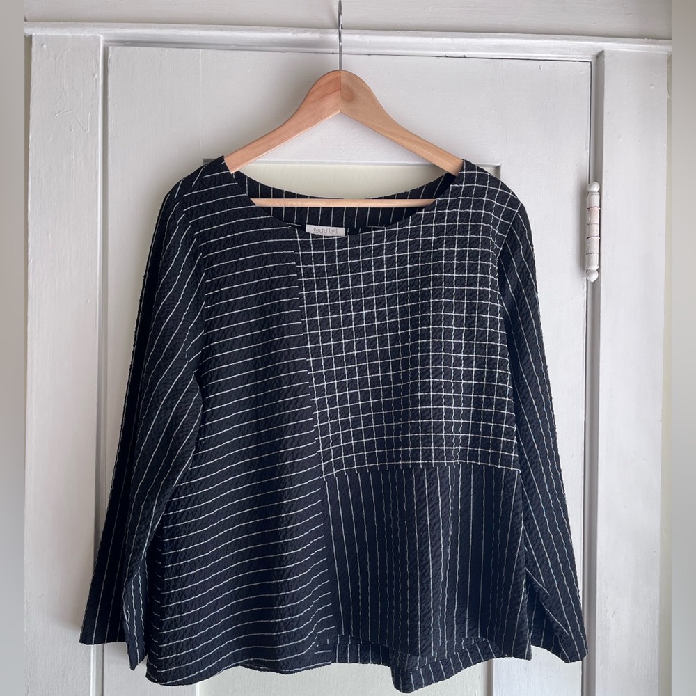 Habitat Boxy Black White Grid Striped Crinkle Rayon Blend 3/4 Sleeve Top